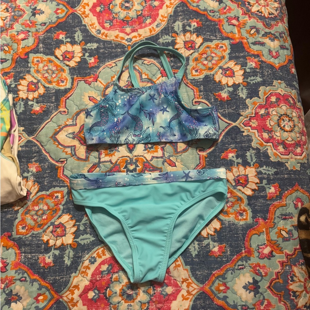 Blue/Turquoise Mermaid 🧜‍♀️ & Starfish Bikini Set
